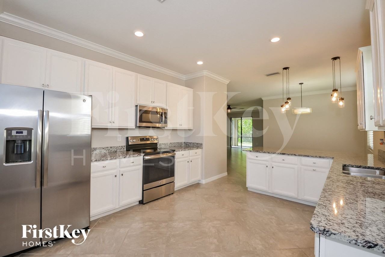 11327 Sweetgrass Dr - Photo 6 of 15