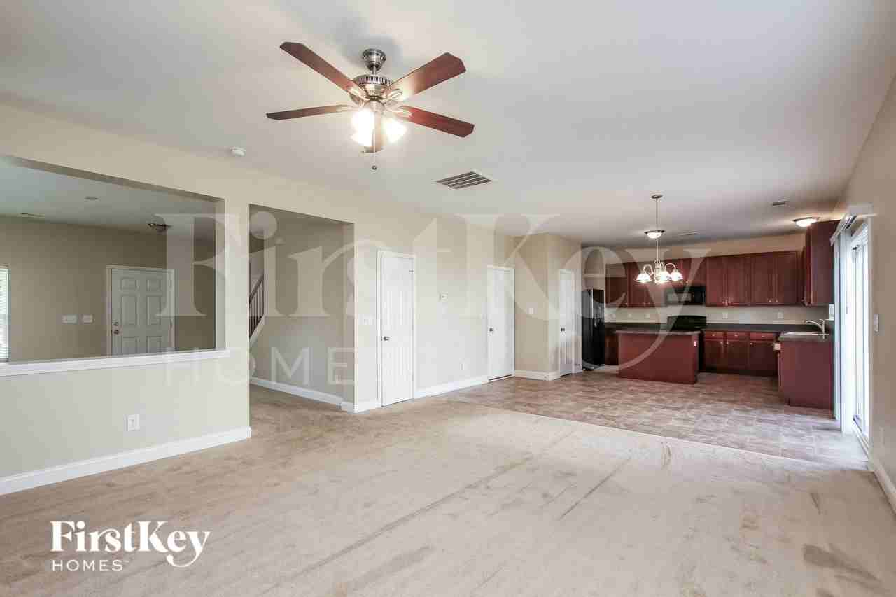 9709 Rocky Ford Club Rd - Photo 2 of 15