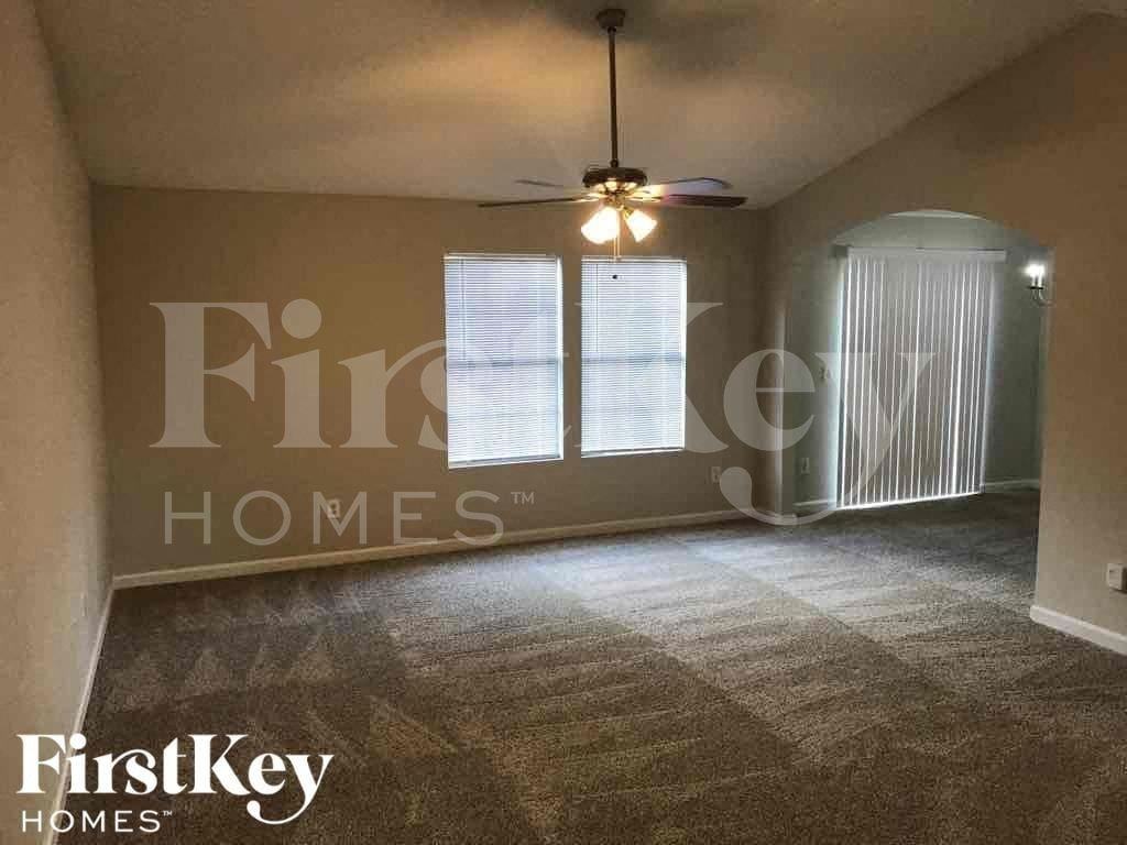 7079 Merrywood Ct - Photo 2 of 12