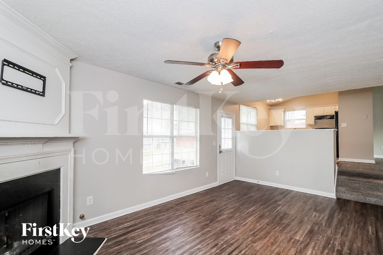 5629 Norman Ct - Photo 6 of 18