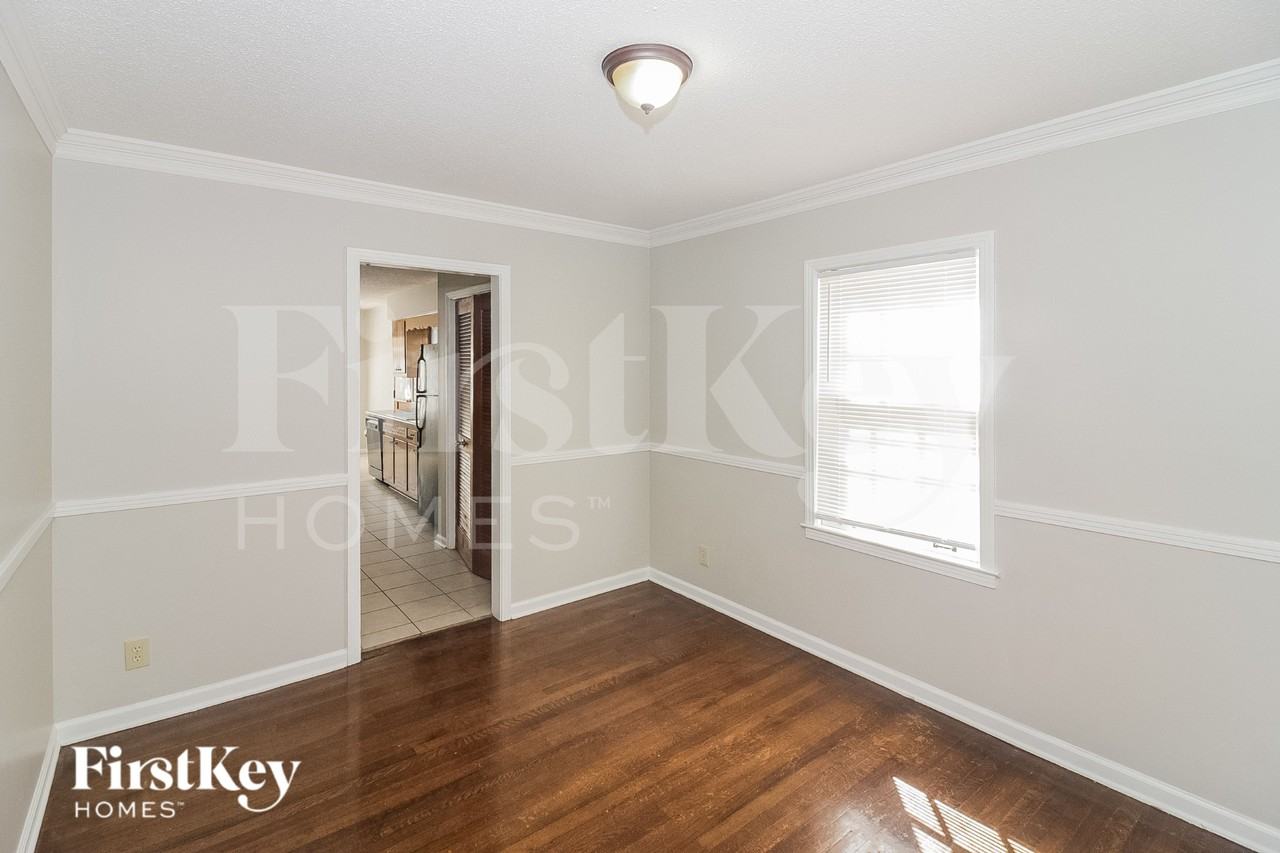 3000 Eagle Dr - Photo 5 of 15