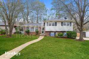 featured image of 212 Sam Pate Dr