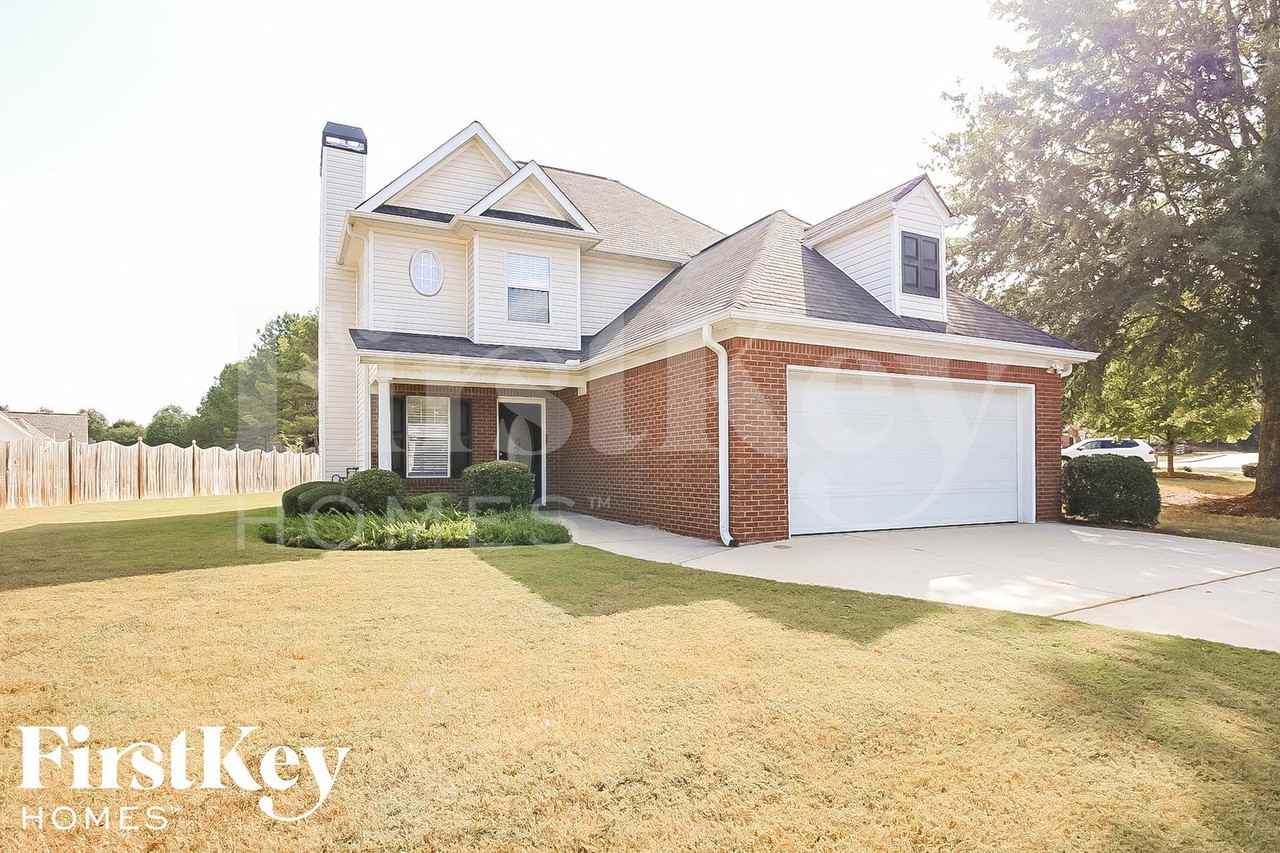 142 Riva Ridge Ln - Photo 2 of 15