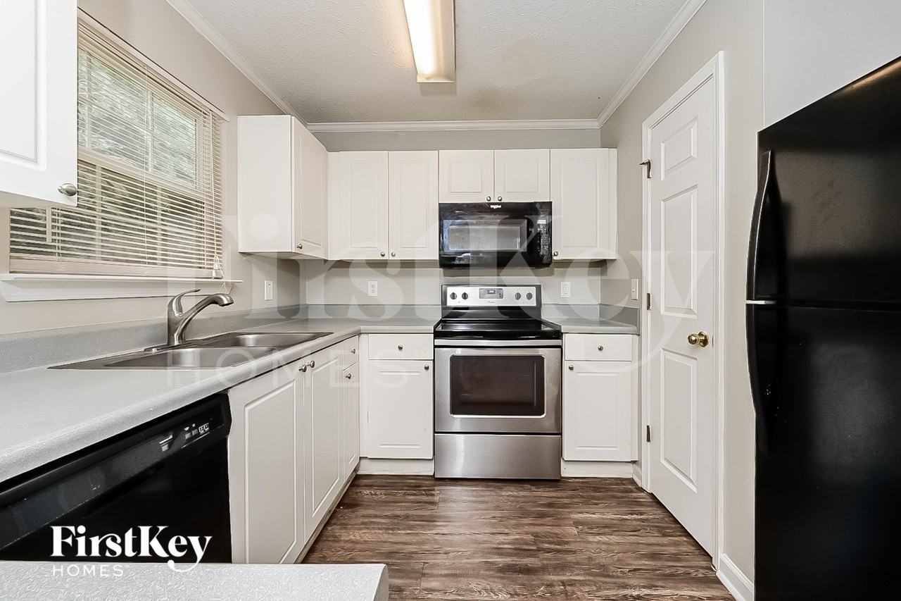 136 Watercress Ct - Photo 7 of 15