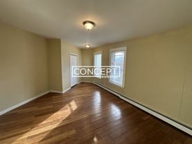 147 Meridian St #4CP - Photo 1 of 1