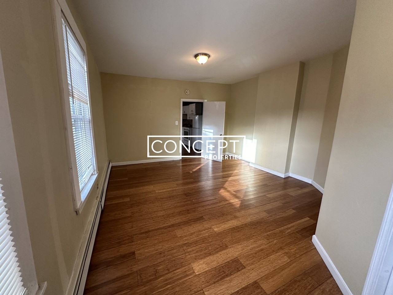 147 Meridian St #4CP - Photo 3 of 17