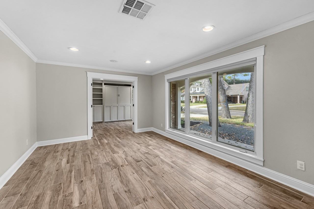 10211 Candlewood Dr - Photo 7 of 36