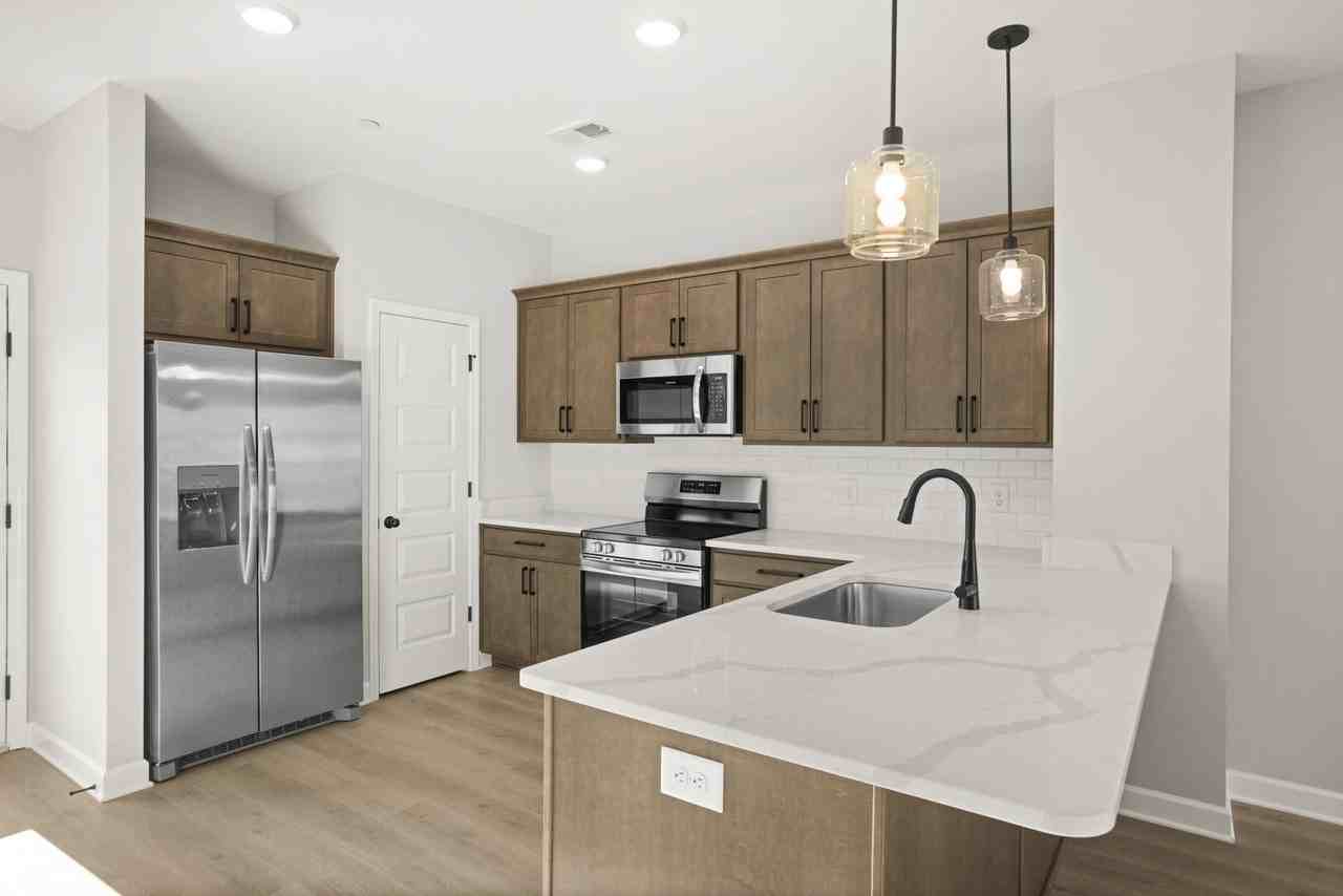 514 Tappan Pvt Ln - Photo 7 of 29