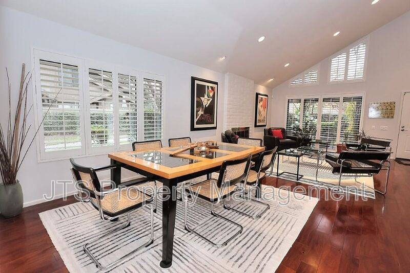 2010 Promontory Point Ln - Photo 3 of 50