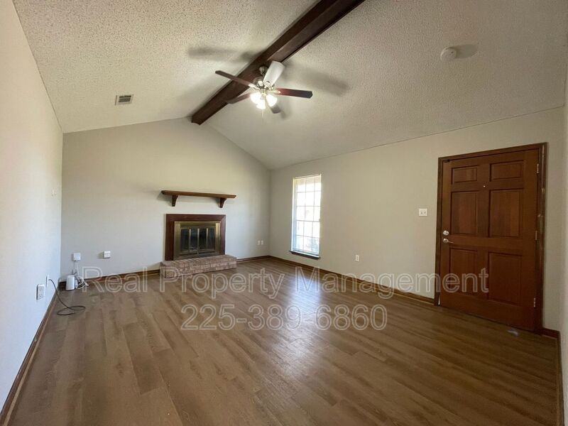 11350 Blanton Ave - Photo 4 of 24