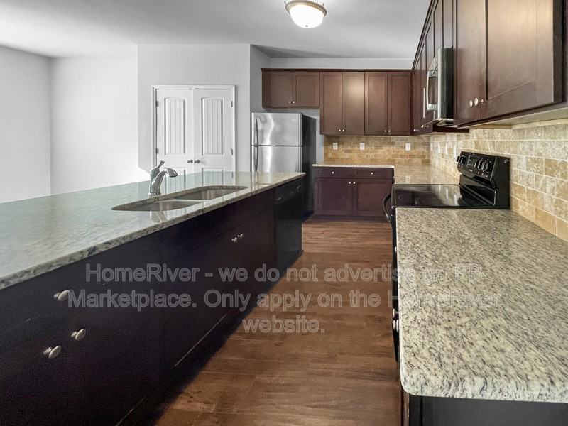 116 Daisy Cir - Photo 5 of 24