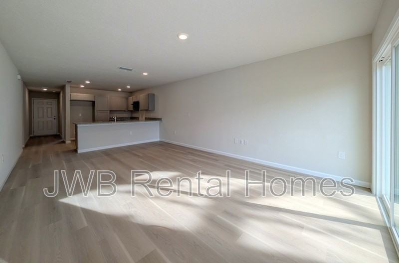 2120 Commonwealth Ave - Photo 5 of 17