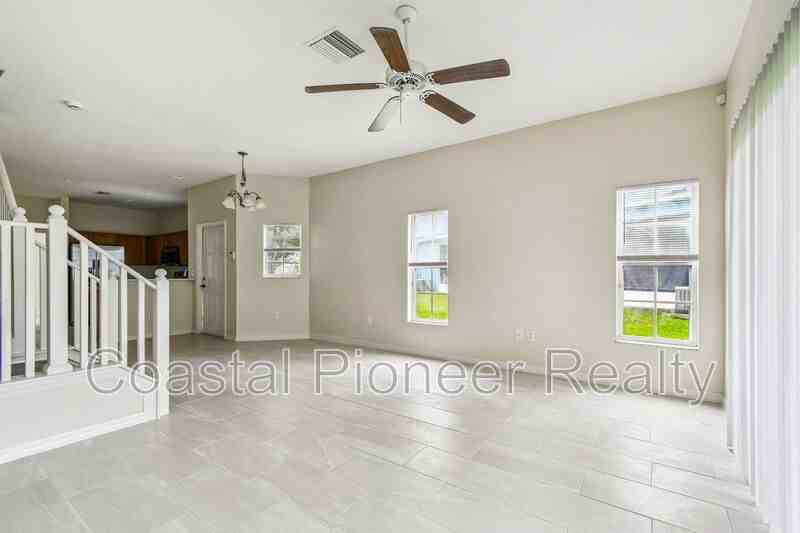6723 Lake Camden Way - Photo 4 of 44