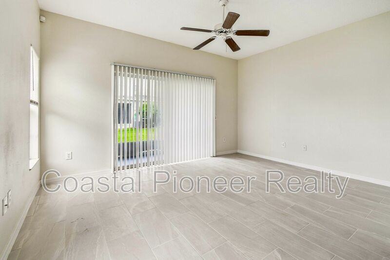 6723 Lake Camden Way - Photo 5 of 44