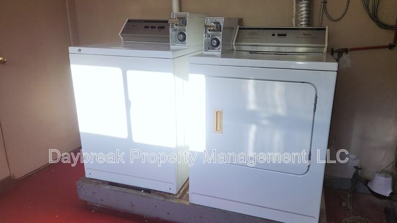 1201 11 1/2 St N - Photo 4 of 25