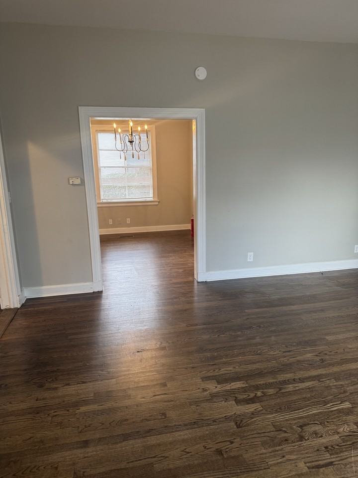 1121 16th Ave #1121 - Photo 4 of 16