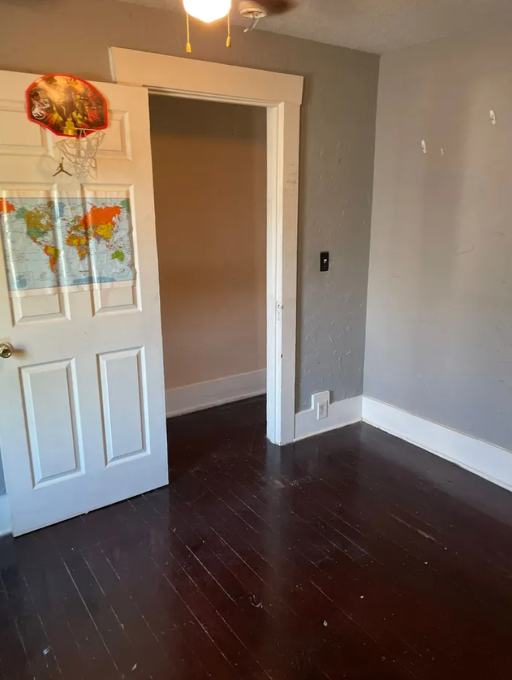 500 W Ash St #500WASH - Photo 6 of 12