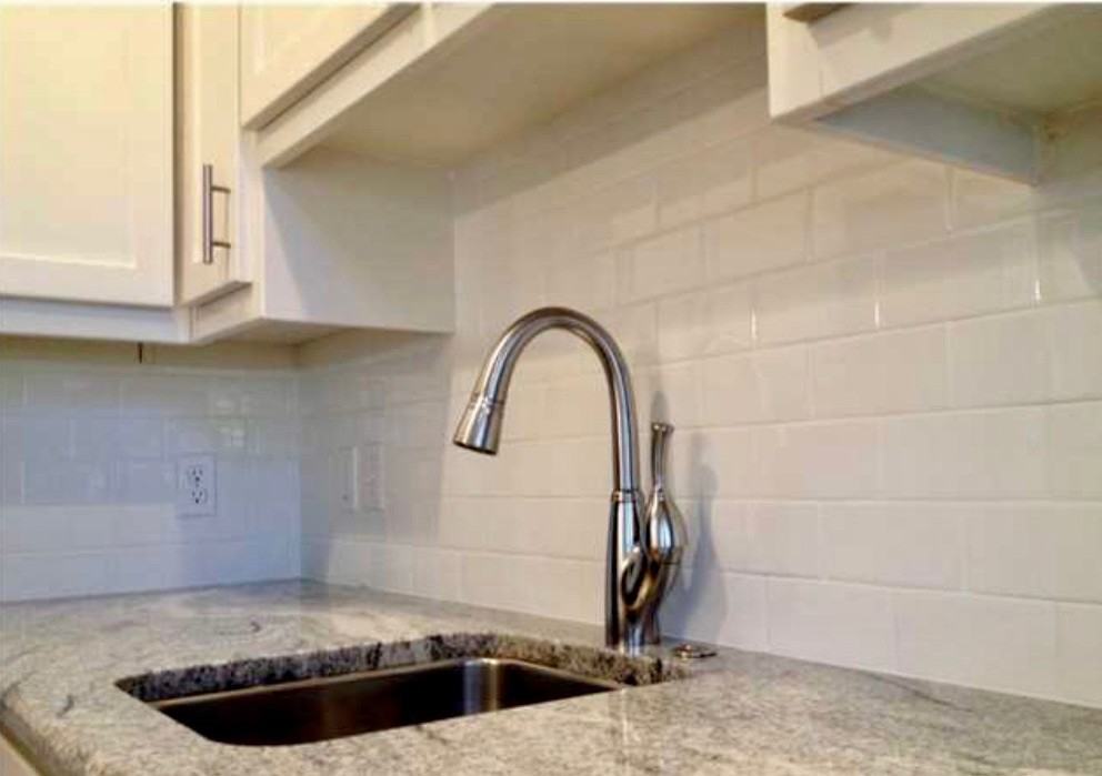 1909 Arlington Ave #1909 - Photo 4 of 7