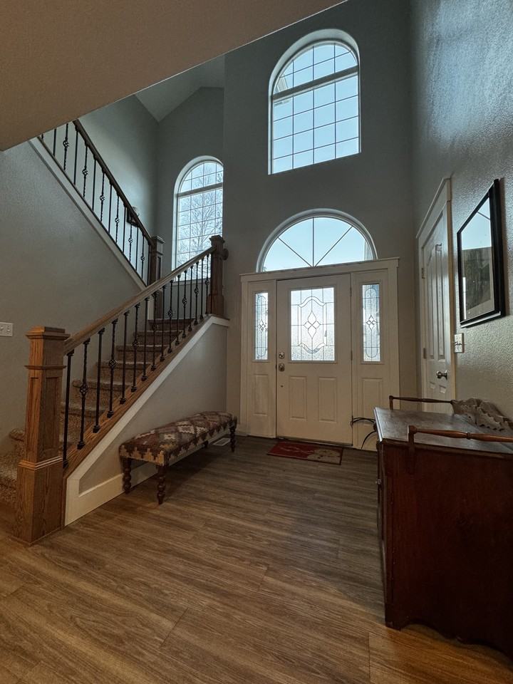 2469 S Paddock Dr - Photo 5 of 25