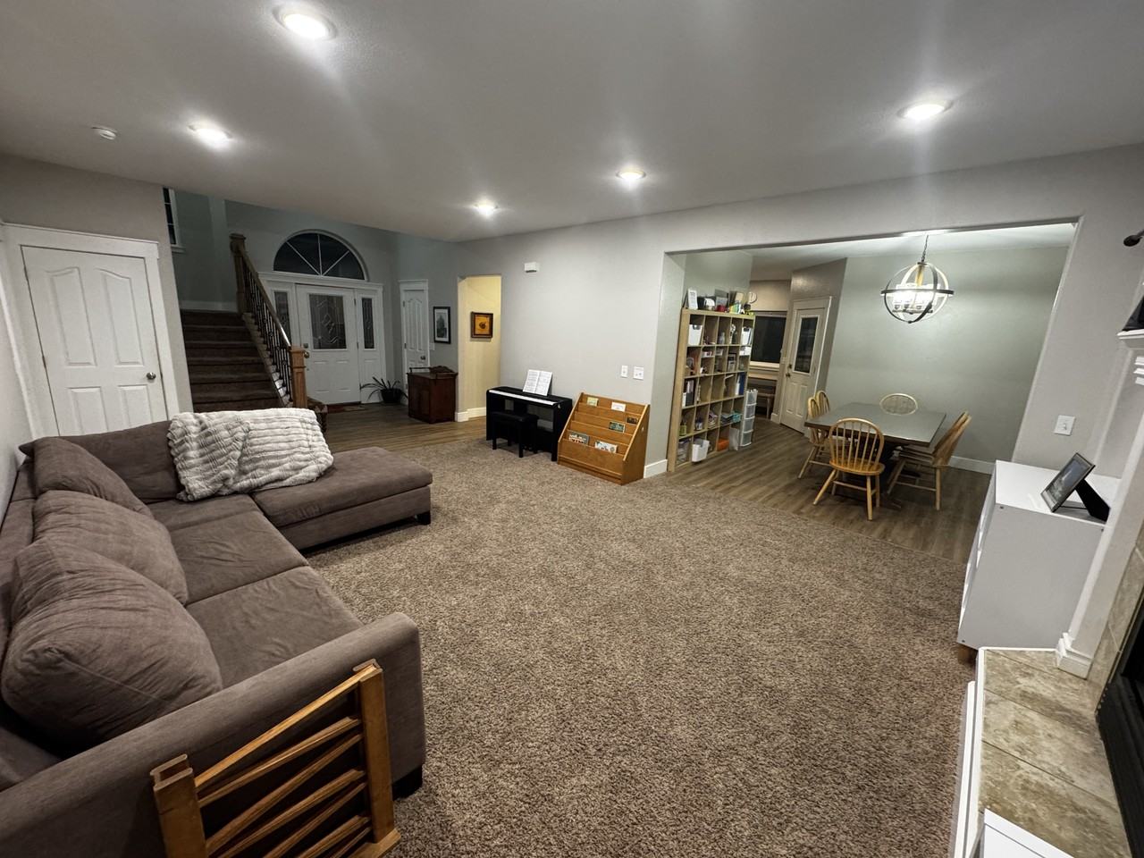 2469 S Paddock Dr - Photo 7 of 25