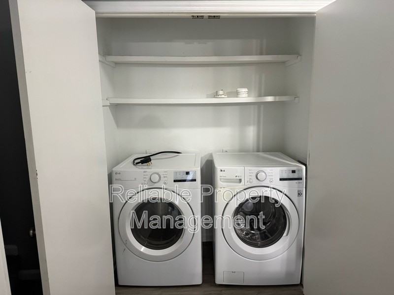 1827 Vintage Rd - Photo 7 of 13