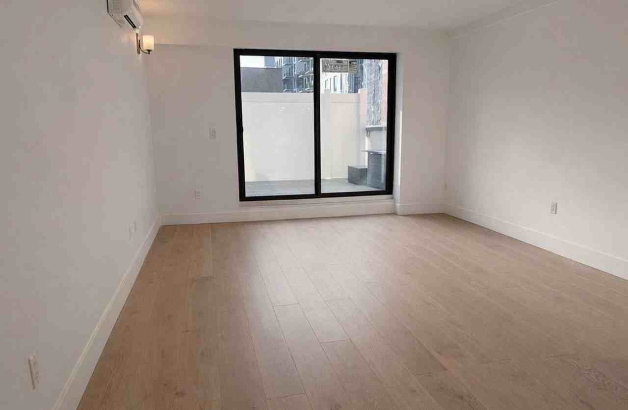 5216 Roosevelt Ave #2543 - Photo 2 of 4