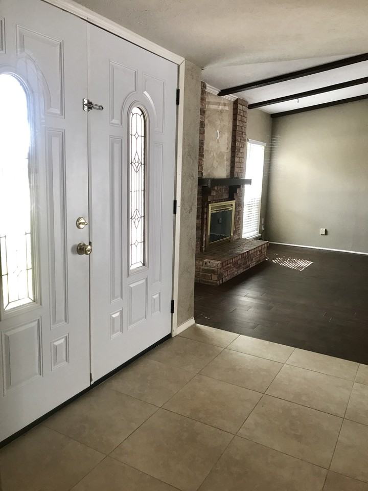 5144 Pruitt Dr - Photo 2 of 28