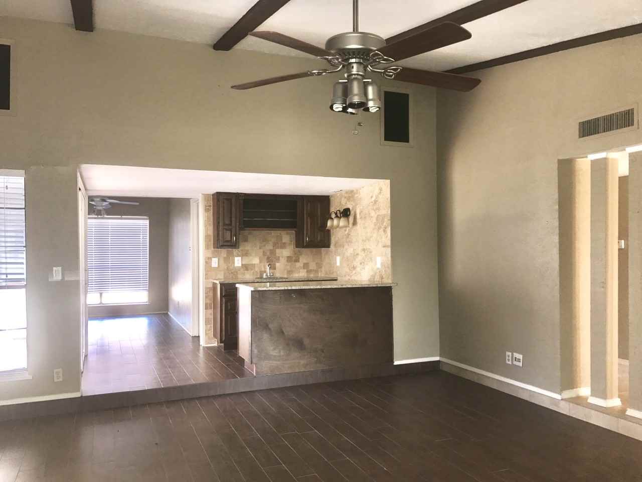 5144 Pruitt Dr - Photo 6 of 28