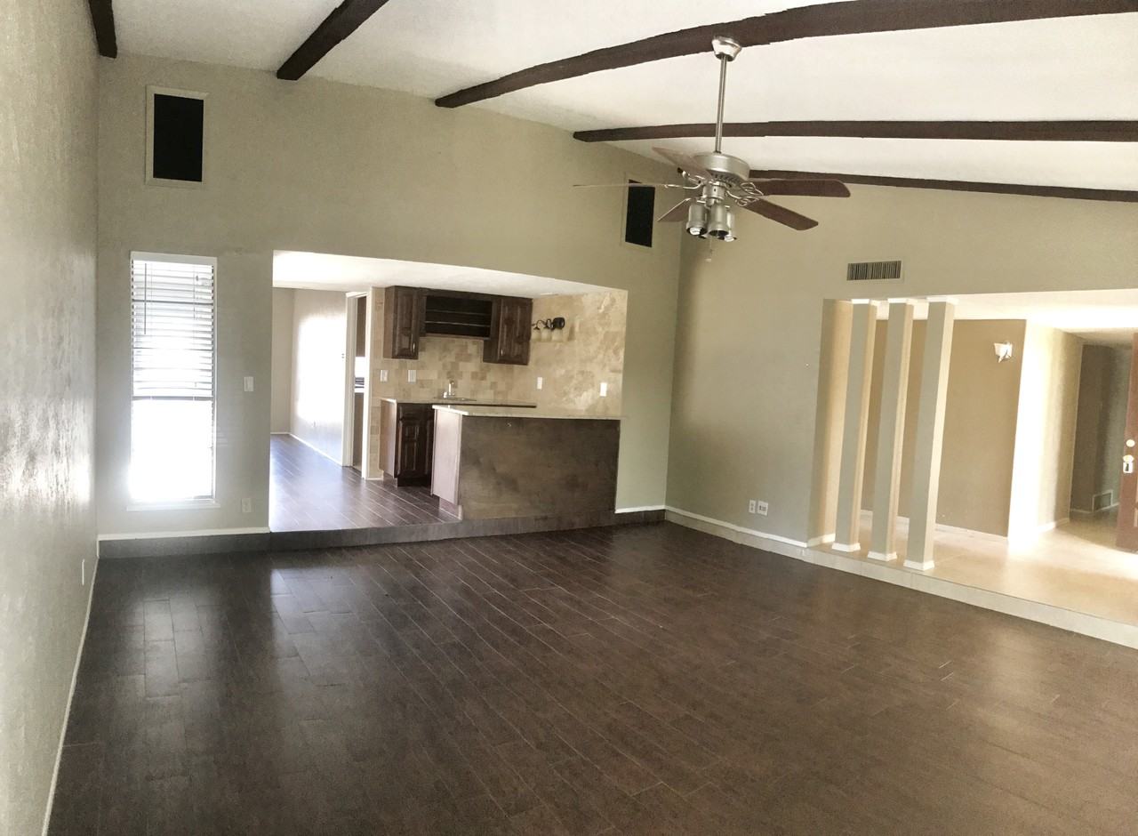 5144 Pruitt Dr - Photo 7 of 28