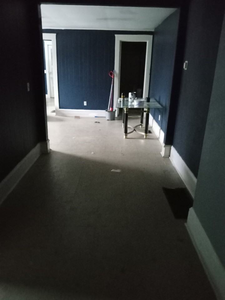 454 Sullivan St #1 - Photo 6 of 11