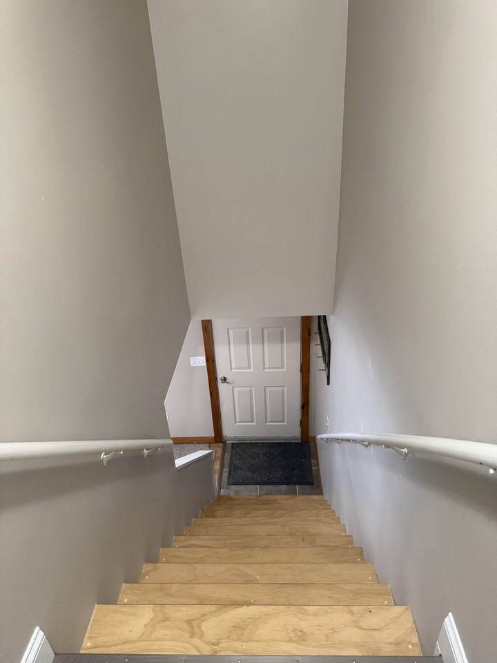 94 Lewiston Rd #4 - Photo 6 of 15