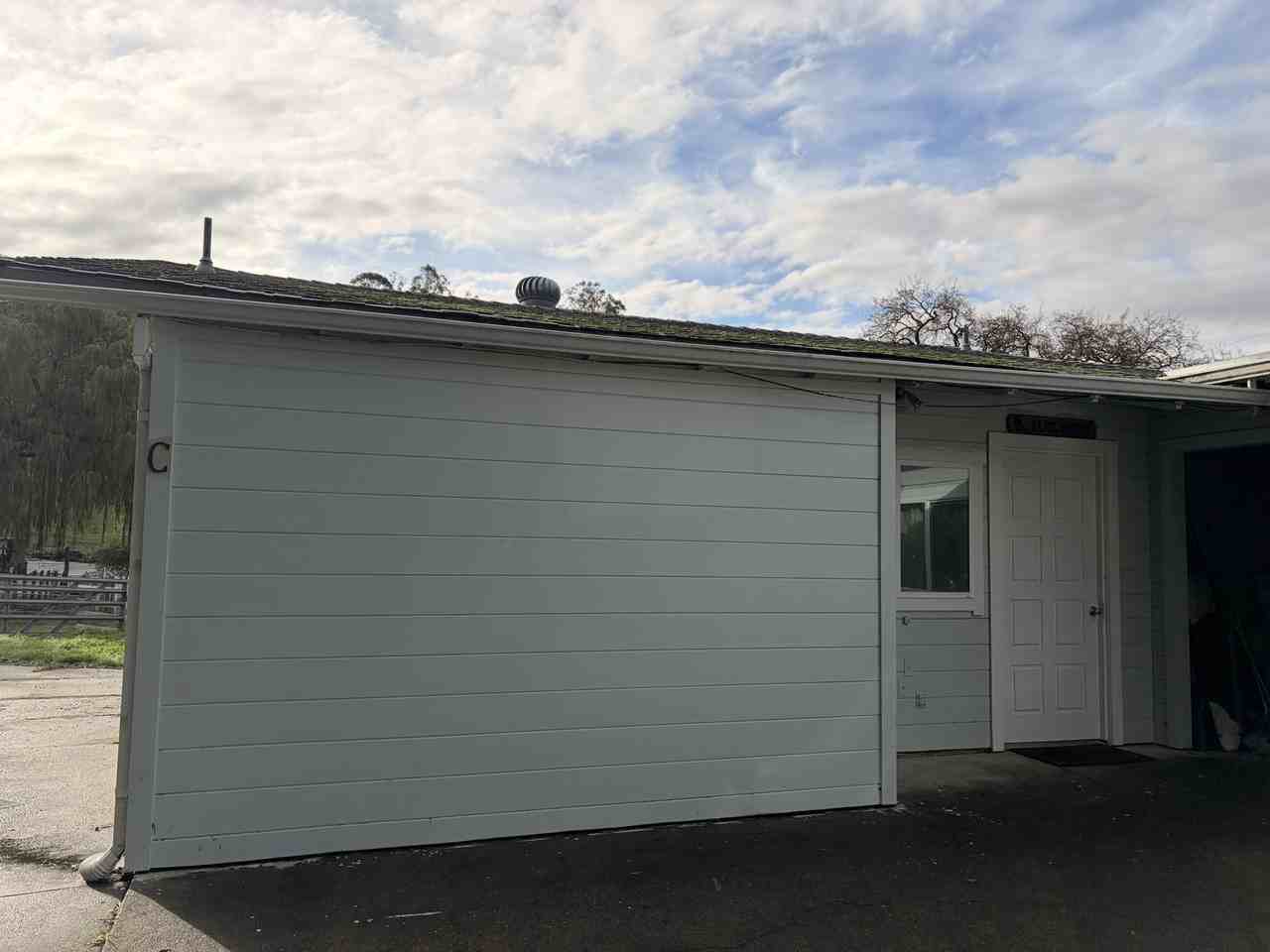 863 Atherton Ave #NA - Photo 2 of 12