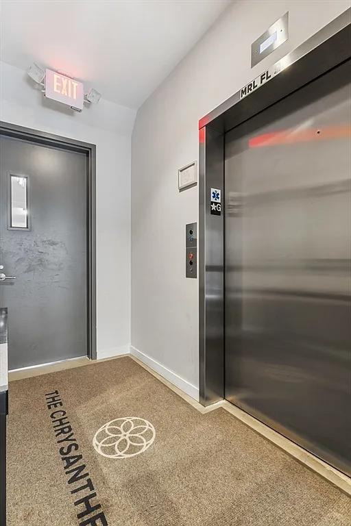 126 Salem St - Photo 2 of 20