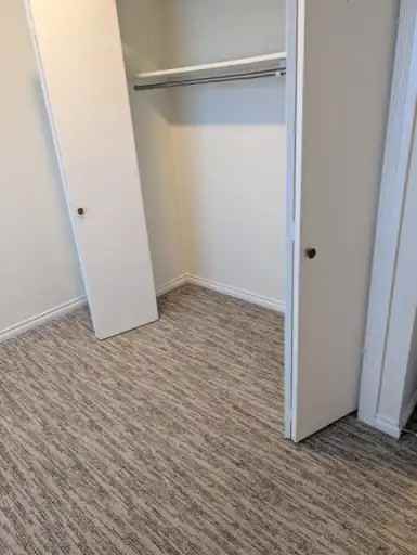 4 Pan Am St #4B - Photo 5 of 10