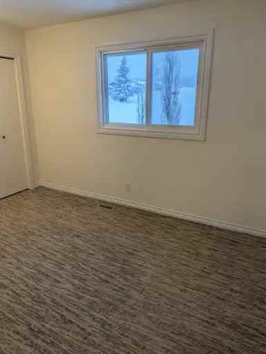 4 Pan Am St #4B - Photo 7 of 10