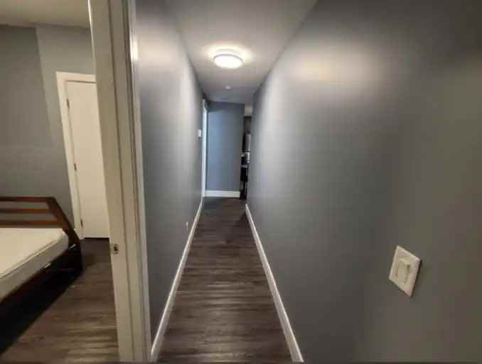 158 Burgess Cres #1 - Photo 6 of 22