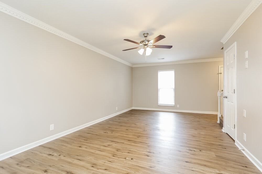 113 Brockhampton Ct - Photo 5 of 17