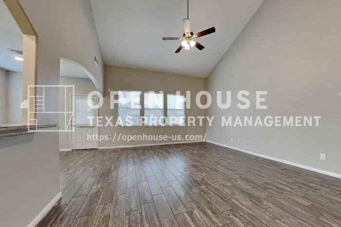 21405 Surrey Glen Ct - Photo 4 of 21