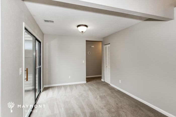 228 Jadetree Dr - Photo 5 of 11