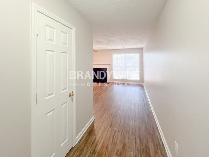 3742 Harvest Dr - Photo 3 of 29