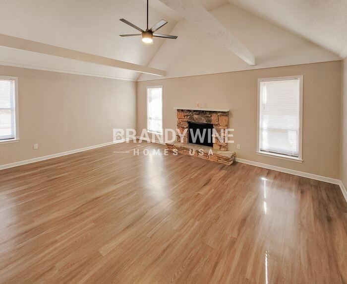 6752 Seven Valley Dr - Photo 5 of 32