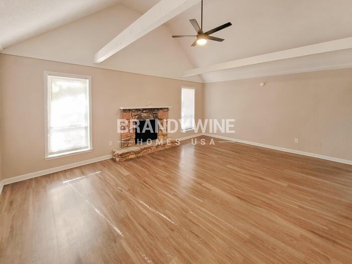 6752 Seven Valley Dr - Photo 6 of 32