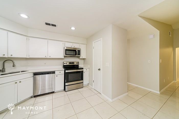 2315 Bay Leaf Dr - Photo 7 of 12