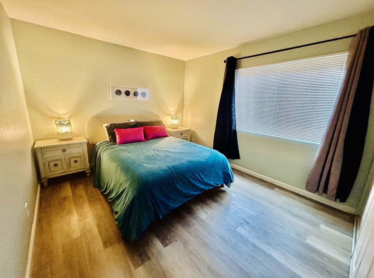 1169 N. Escondido Blvd. - Photo 5 of 19