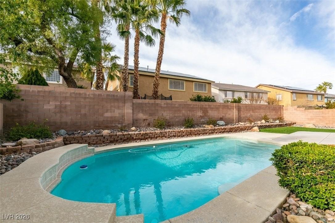 625 Baysville Ct - Photo 2 of 49