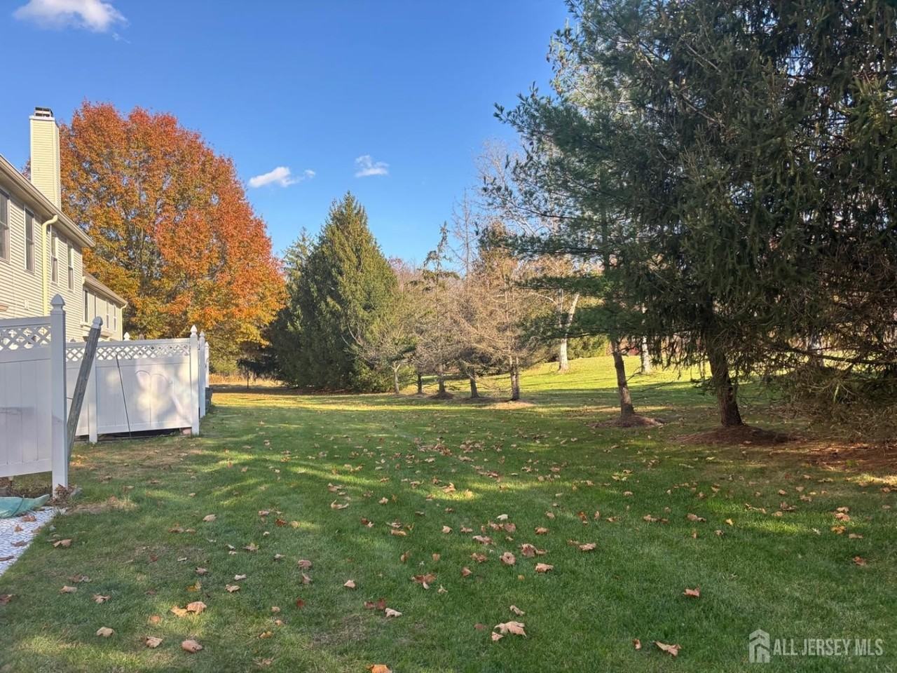 34 Colleen Ct - Photo 7 of 7