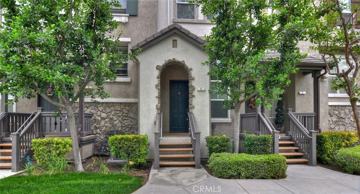 featured image of 5 Harvest Point Ln