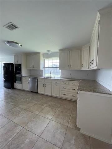 606 Saint Rose Ave - Photo 4 of 19