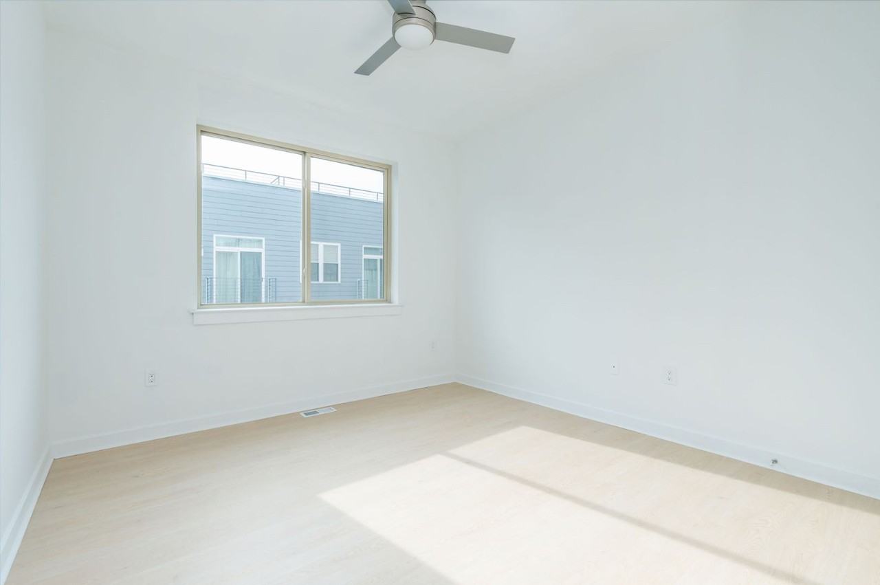 1221 Mount Vernon Street #210 - Photo 6 of 13