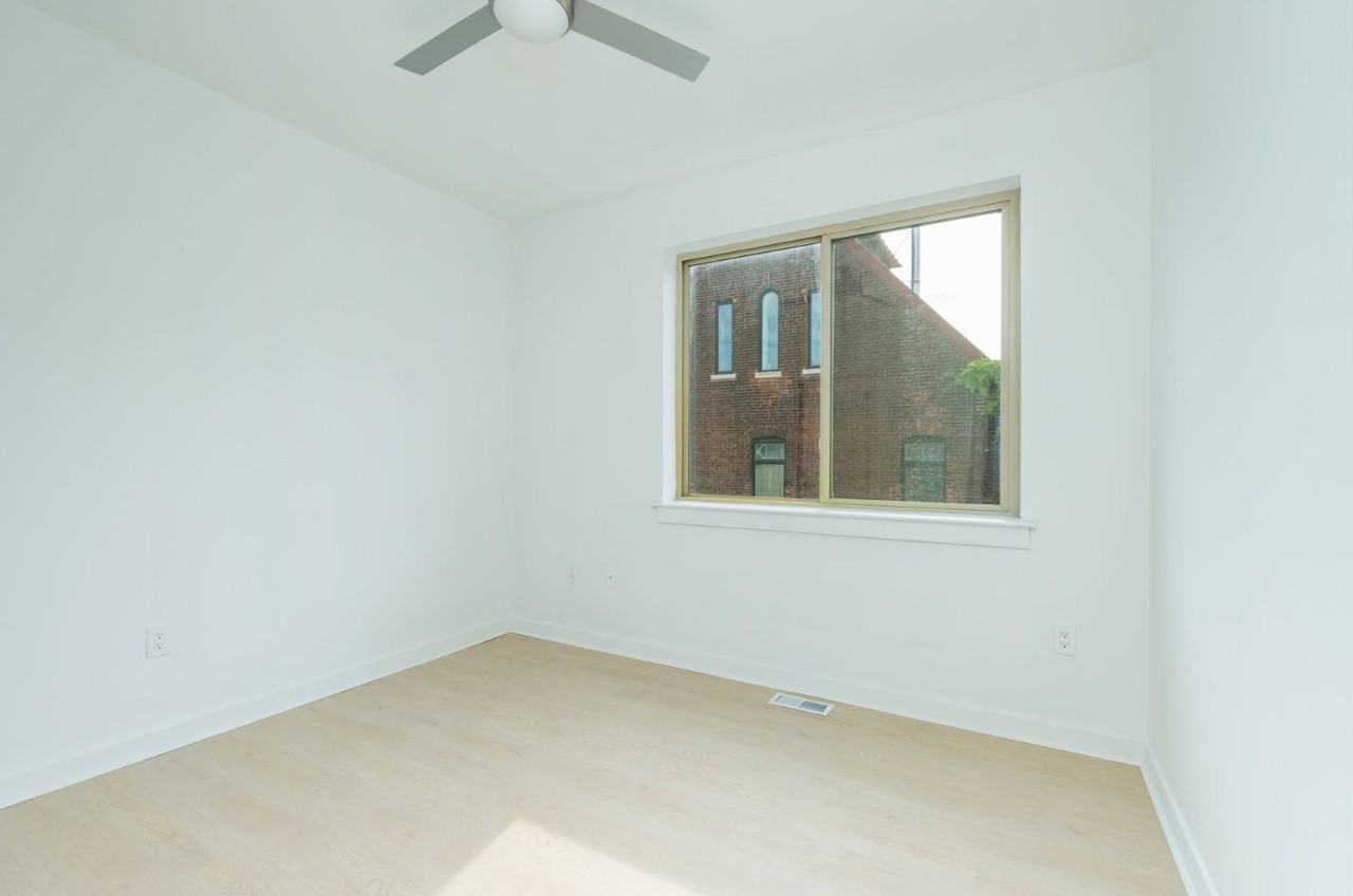 1221 Mount Vernon Street #210 - Photo 7 of 13